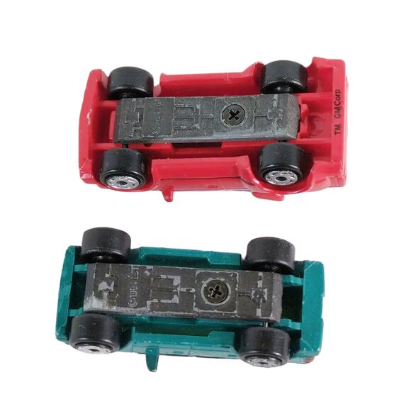 Vtg 1994 LGT Micro Machines Diecast, Ford Explorer Teal, Chevy Dually Pickup Red - Picture 3 of 6